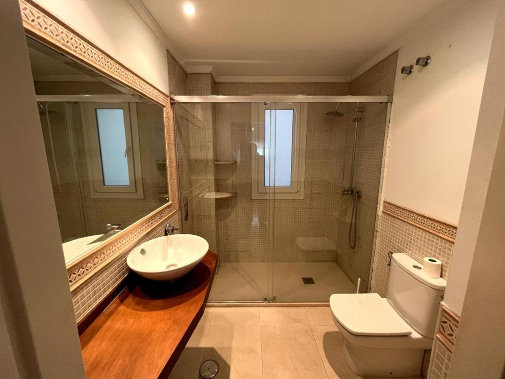 Apartamento Junto Al Puerto Deportivo De Estepona Dış mekan fotoğraf
