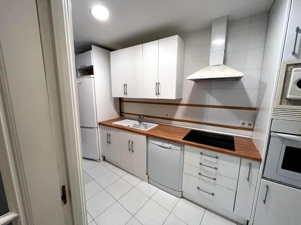 Apartamento Junto Al Puerto Deportivo De Estepona Dış mekan fotoğraf
